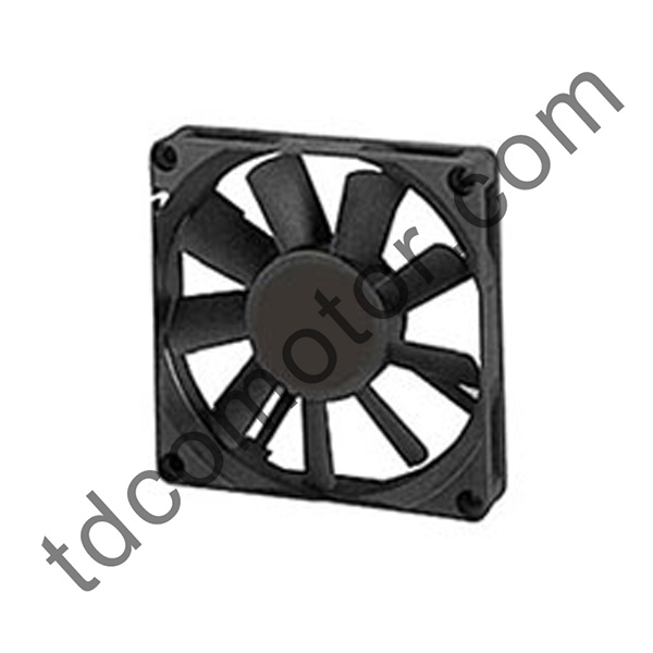 DC-Axiallüfter 80x80x15 YZ-8015D Gleitlager-Kugellager